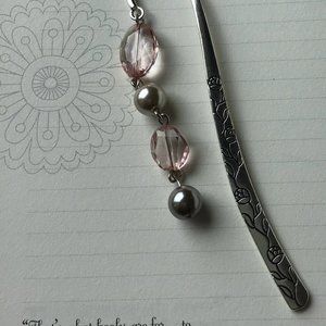 Tibetan Metal Silver Rose Engraved Beaded Bookmark